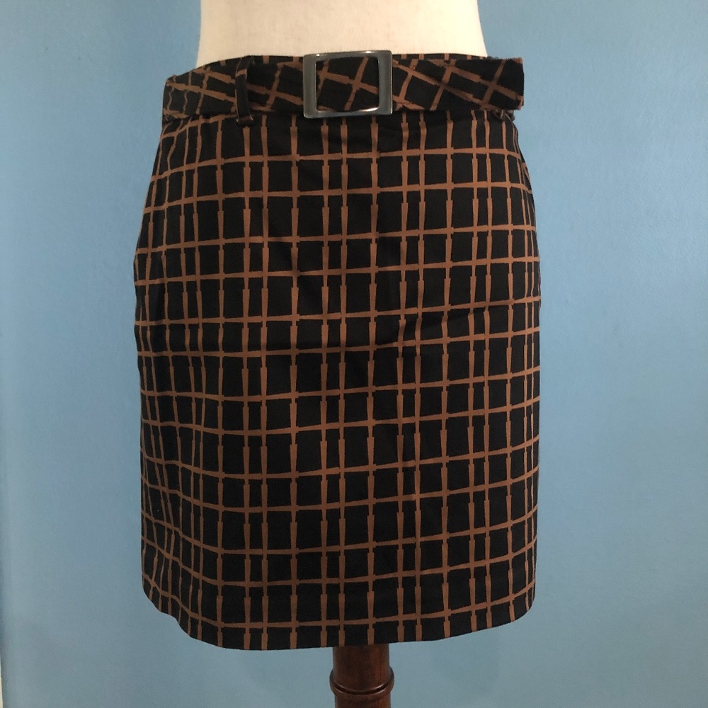 Skirt with Matching Belt - Square Pattern - Size 4 Petite - INC International
